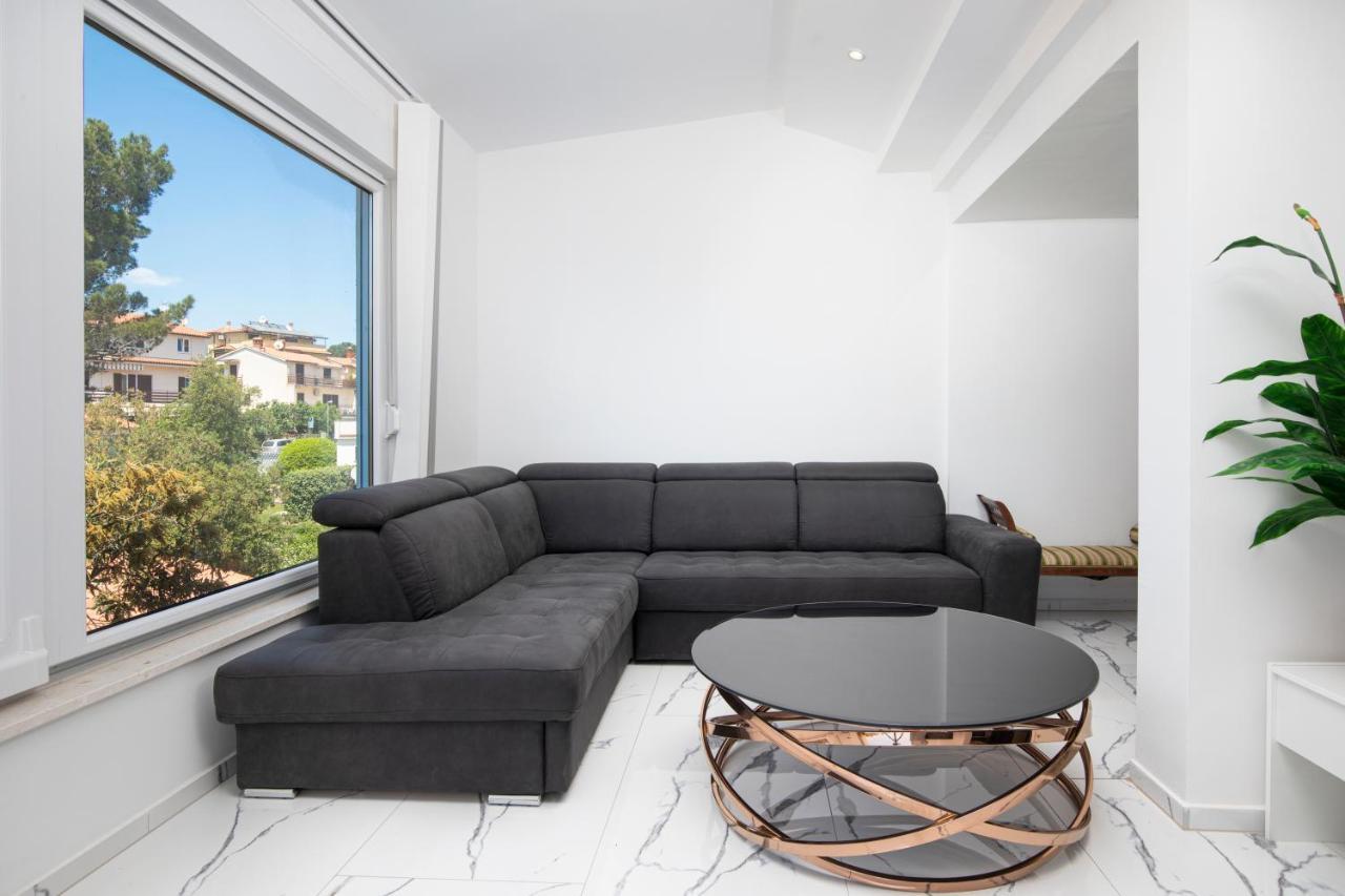 Pjescana Uvala Sea View Apartment Dış mekan fotoğraf